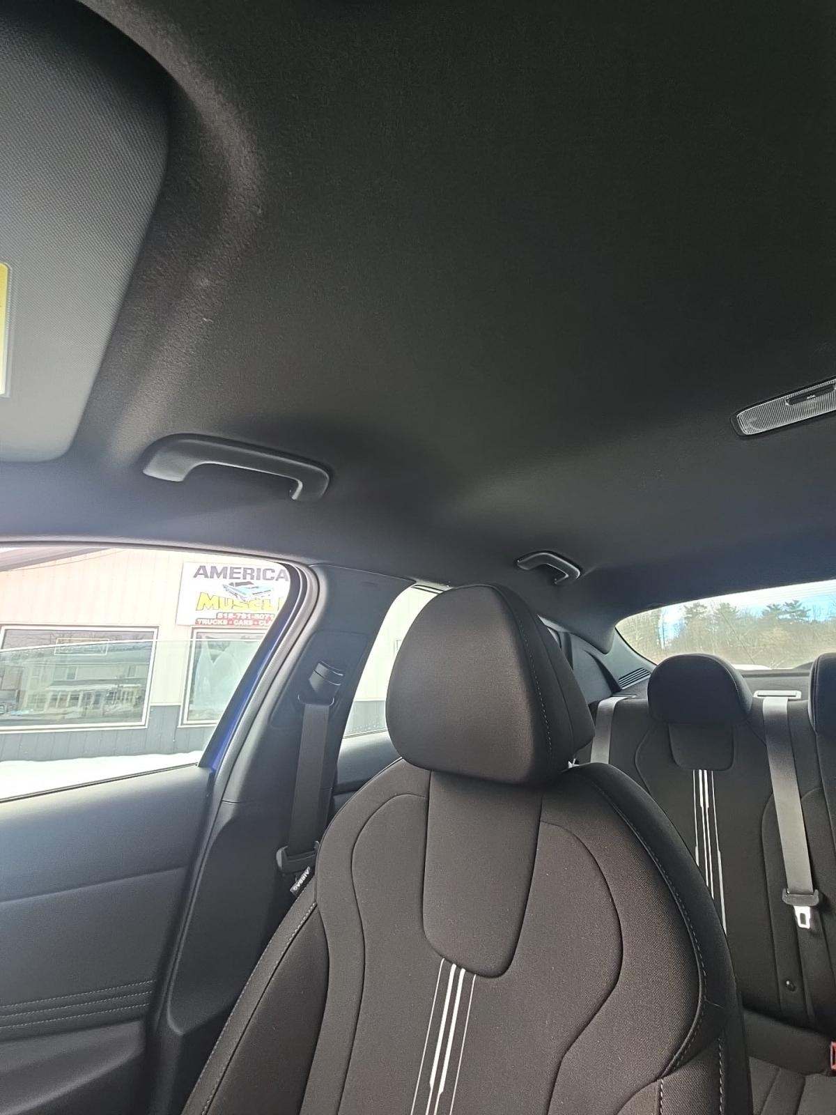 2025 Hyundai Elantra SEL Sport FWD