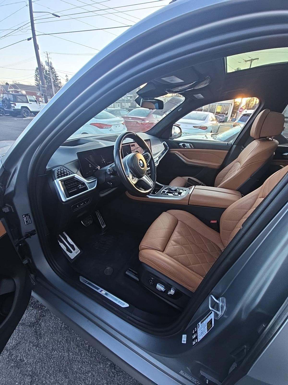 2024 BMW X7 xDrive40i AWD