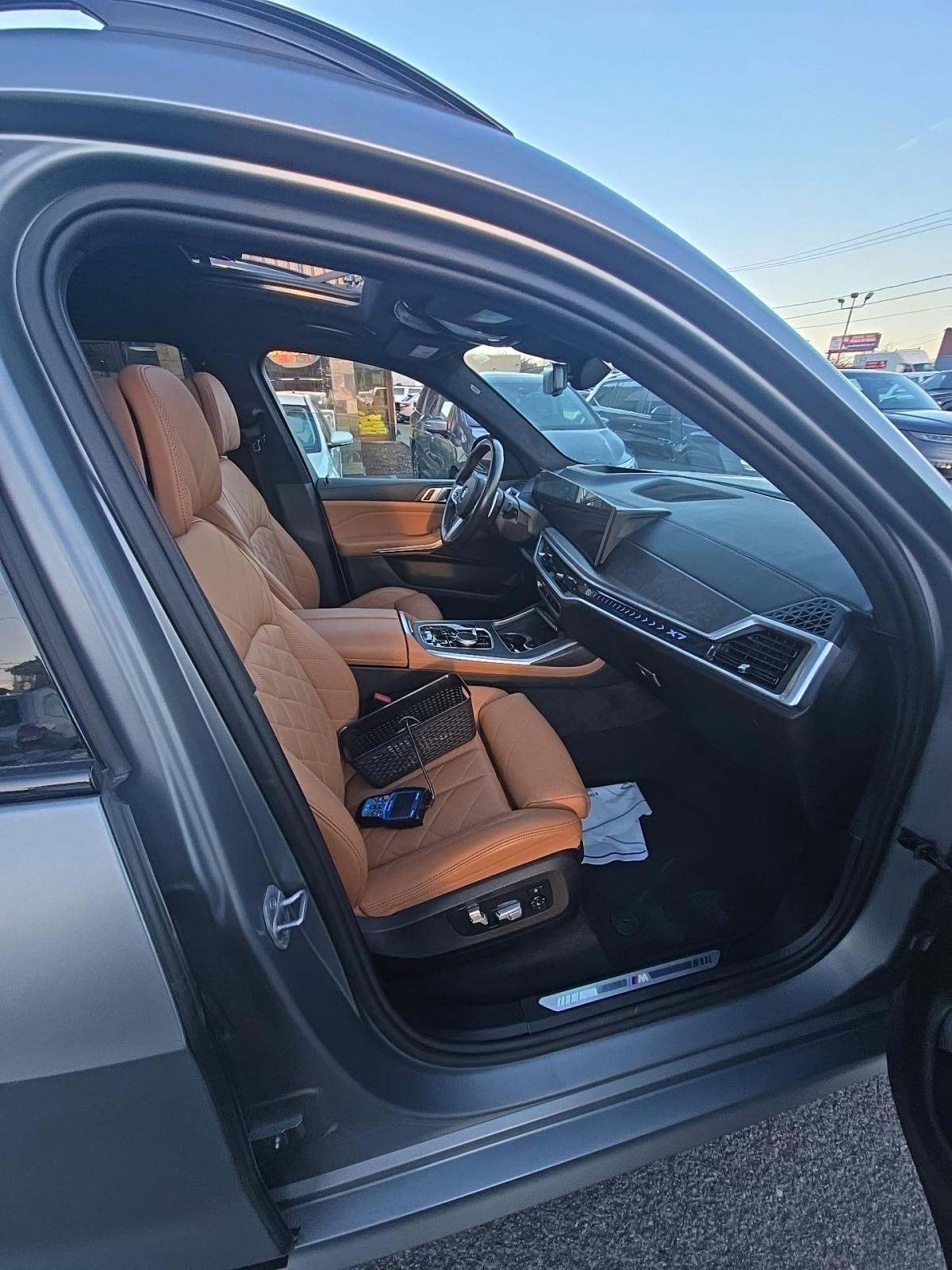 2024 BMW X7 xDrive40i AWD