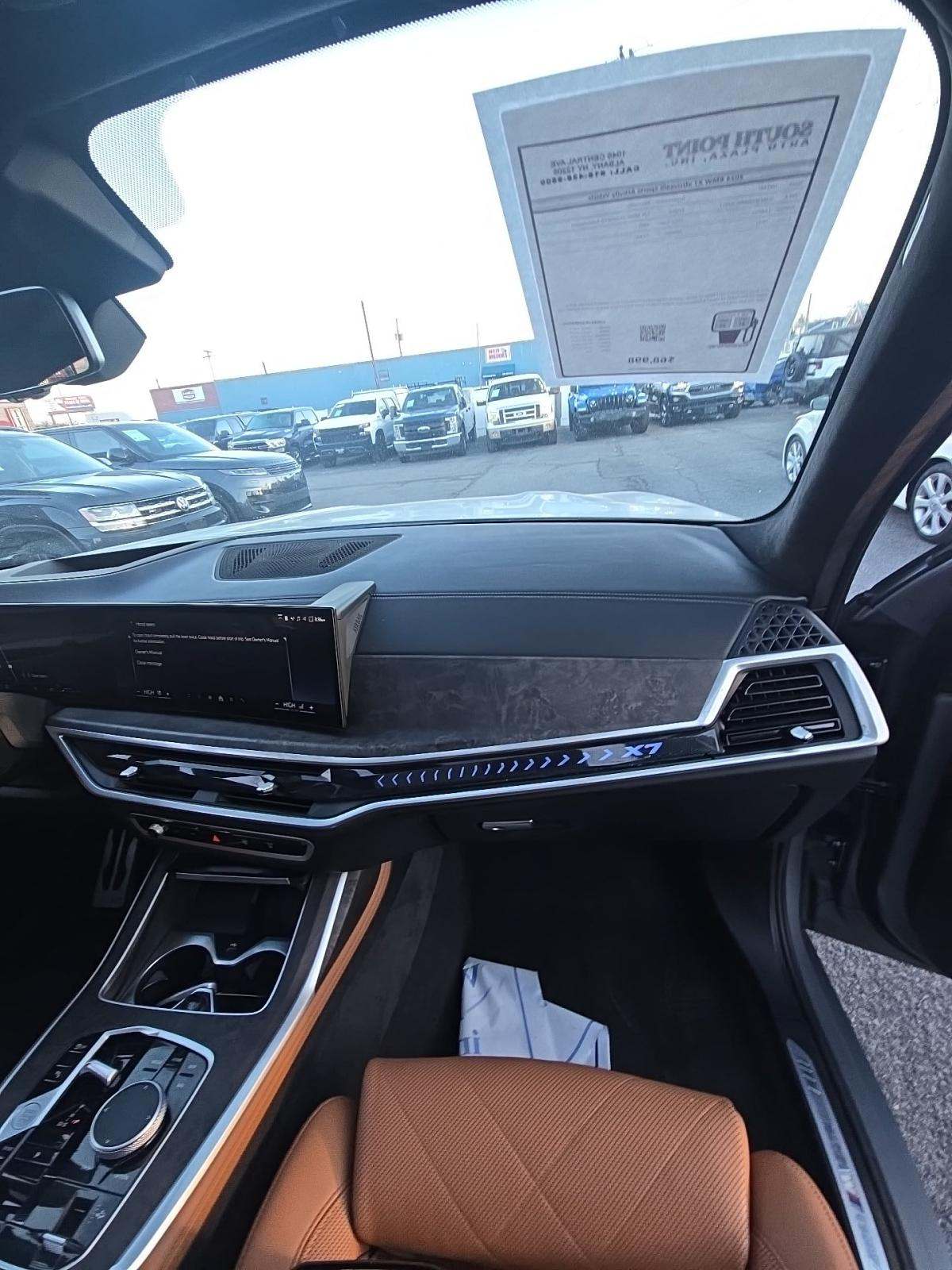 2024 BMW X7 xDrive40i AWD