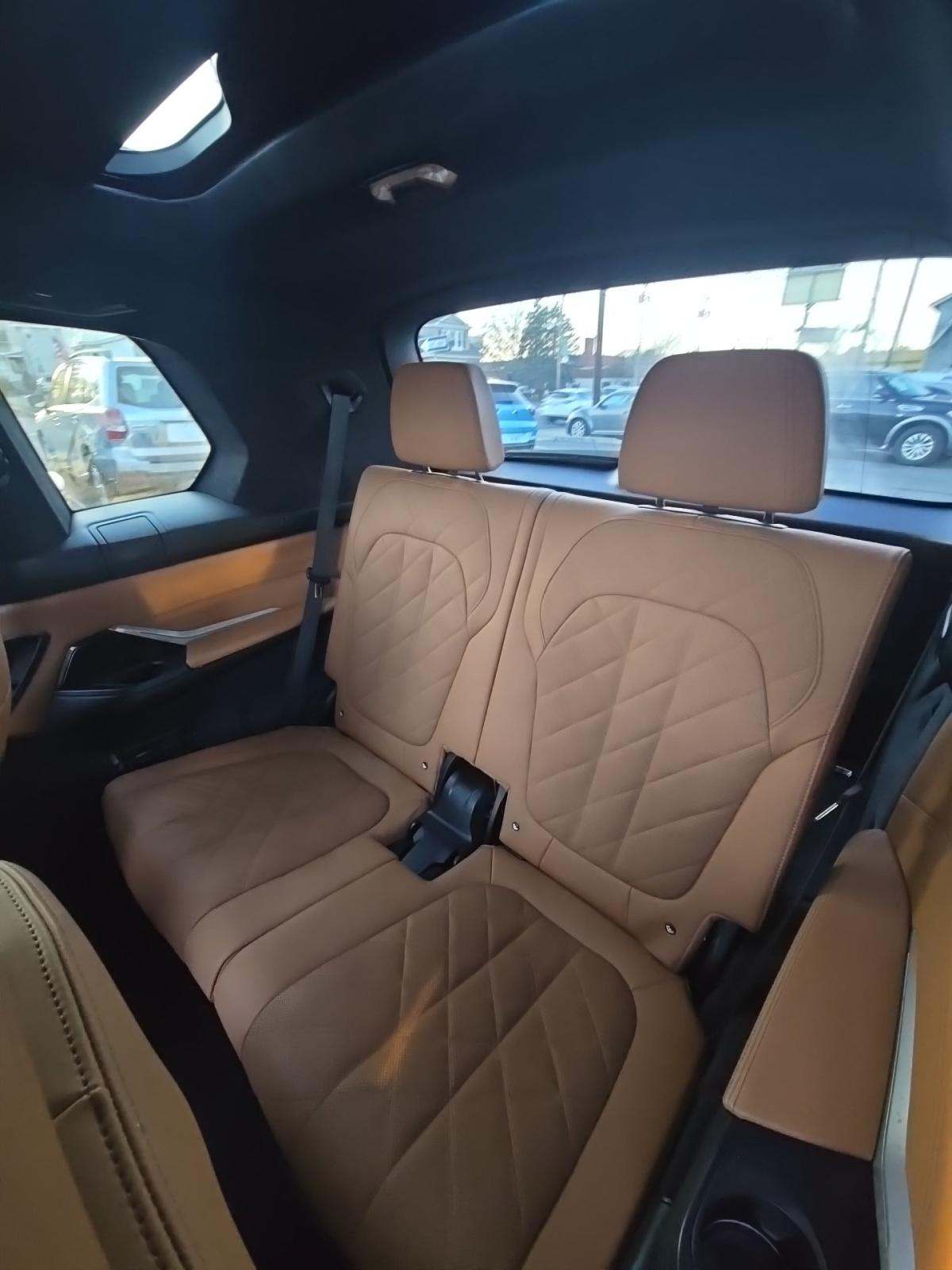 2024 BMW X7 xDrive40i AWD