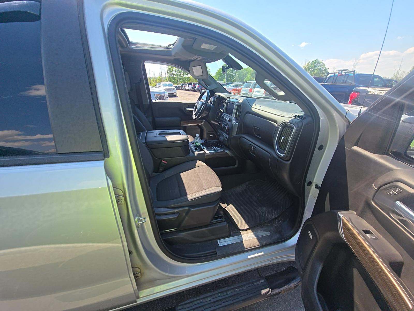 2019 Chevrolet Silverado 1500 RST AWD