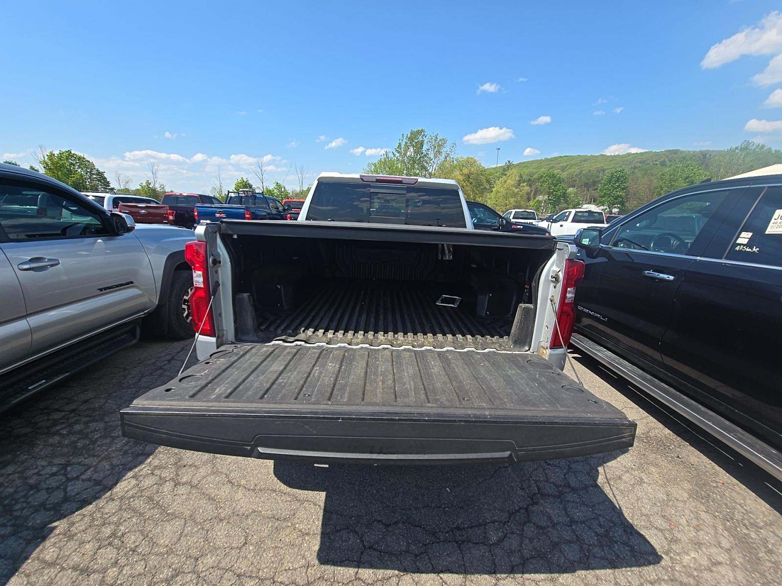 2019 Chevrolet Silverado 1500 RST AWD