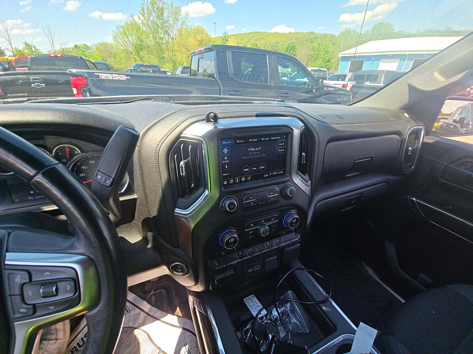 2019 Chevrolet Silverado 1500 RST AWD