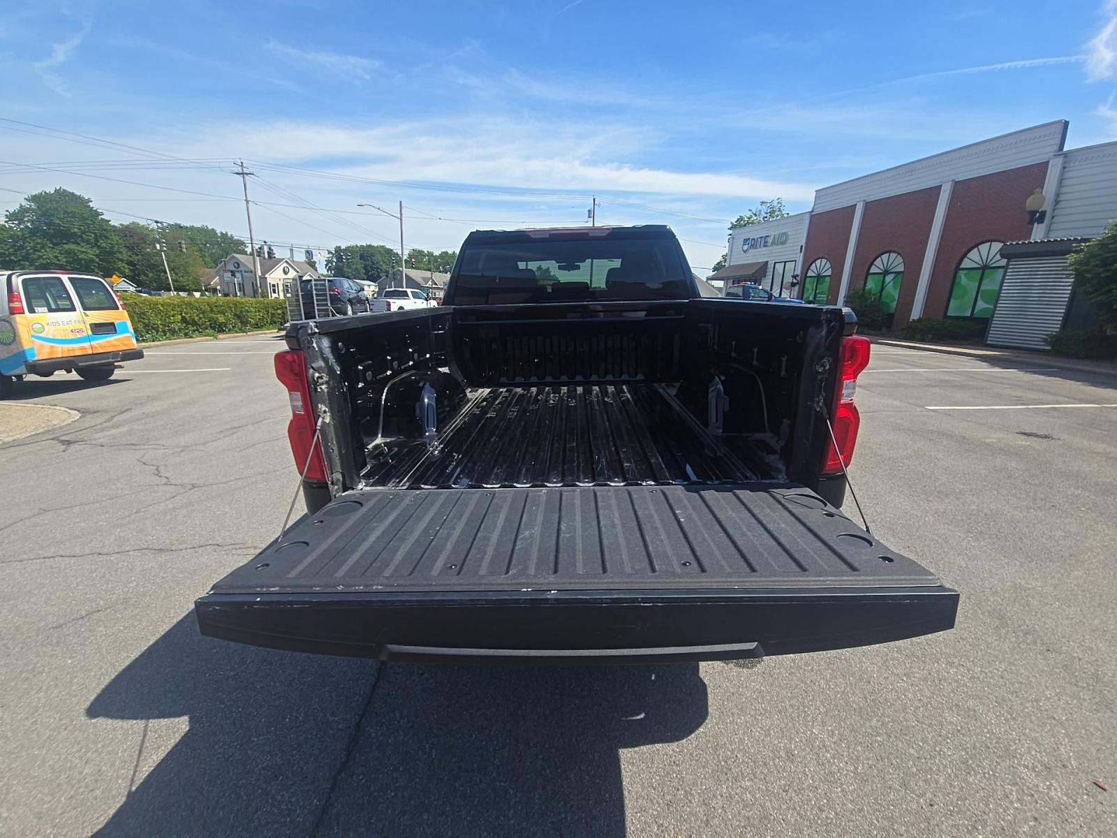 2021 Chevrolet Silverado 1500 Custom RWD
