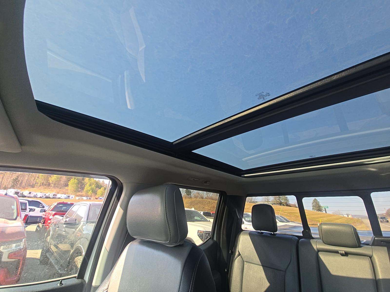 2022 Ford F-150 Lariat AWD