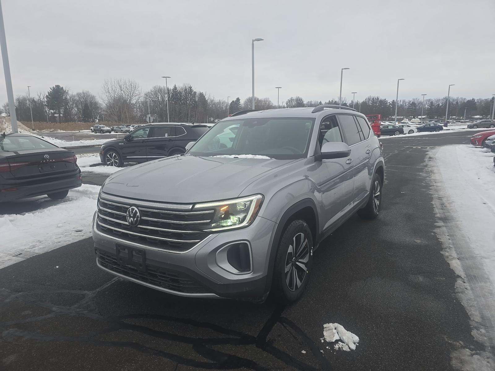 2024 Volkswagen Atlas 2.0T SE AWD