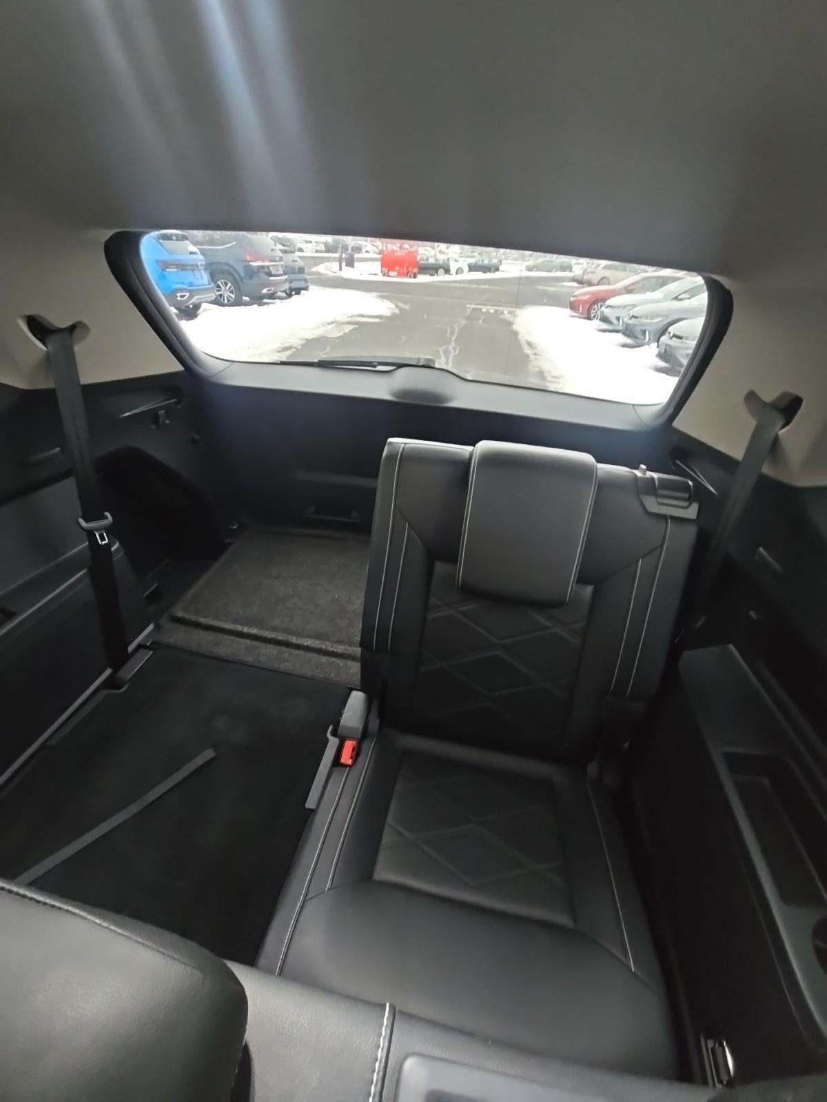 2024 Volkswagen Atlas 2.0T SE AWD