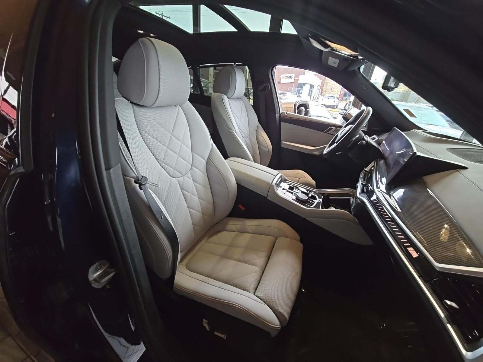 2026 BMW X6 M60i xDrive AWD