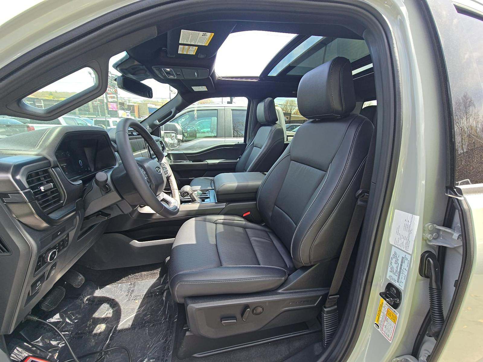 2026 Ford F-150 Lariat AWD