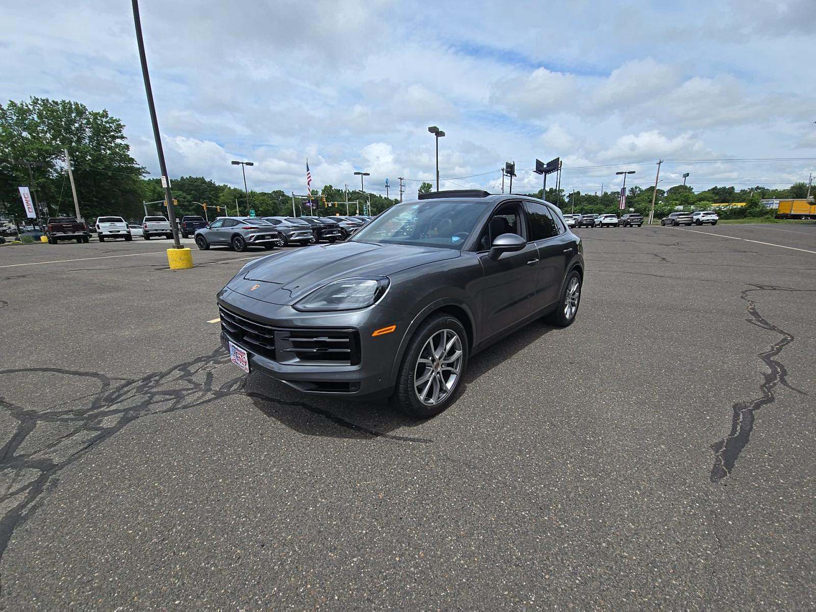 2025 Porsche Cayenne