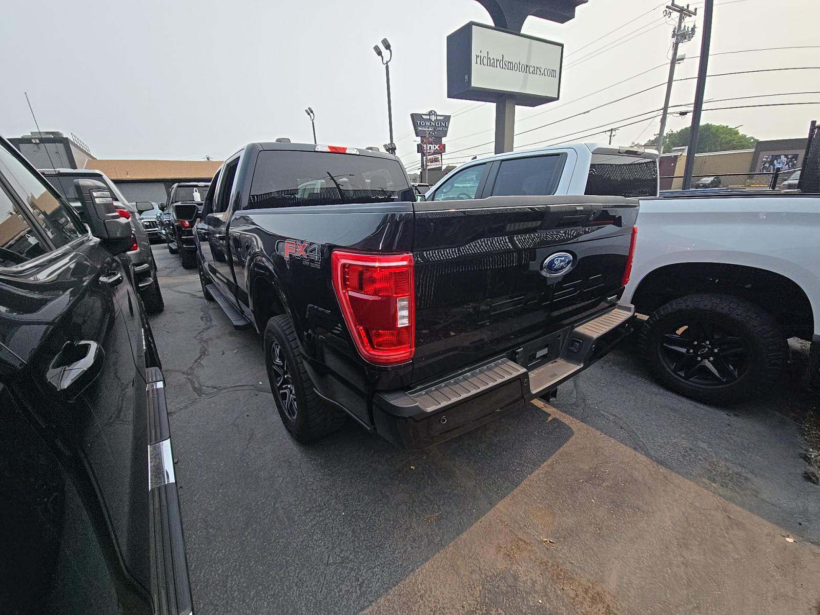 2022 Ford F-150 XLT AWD