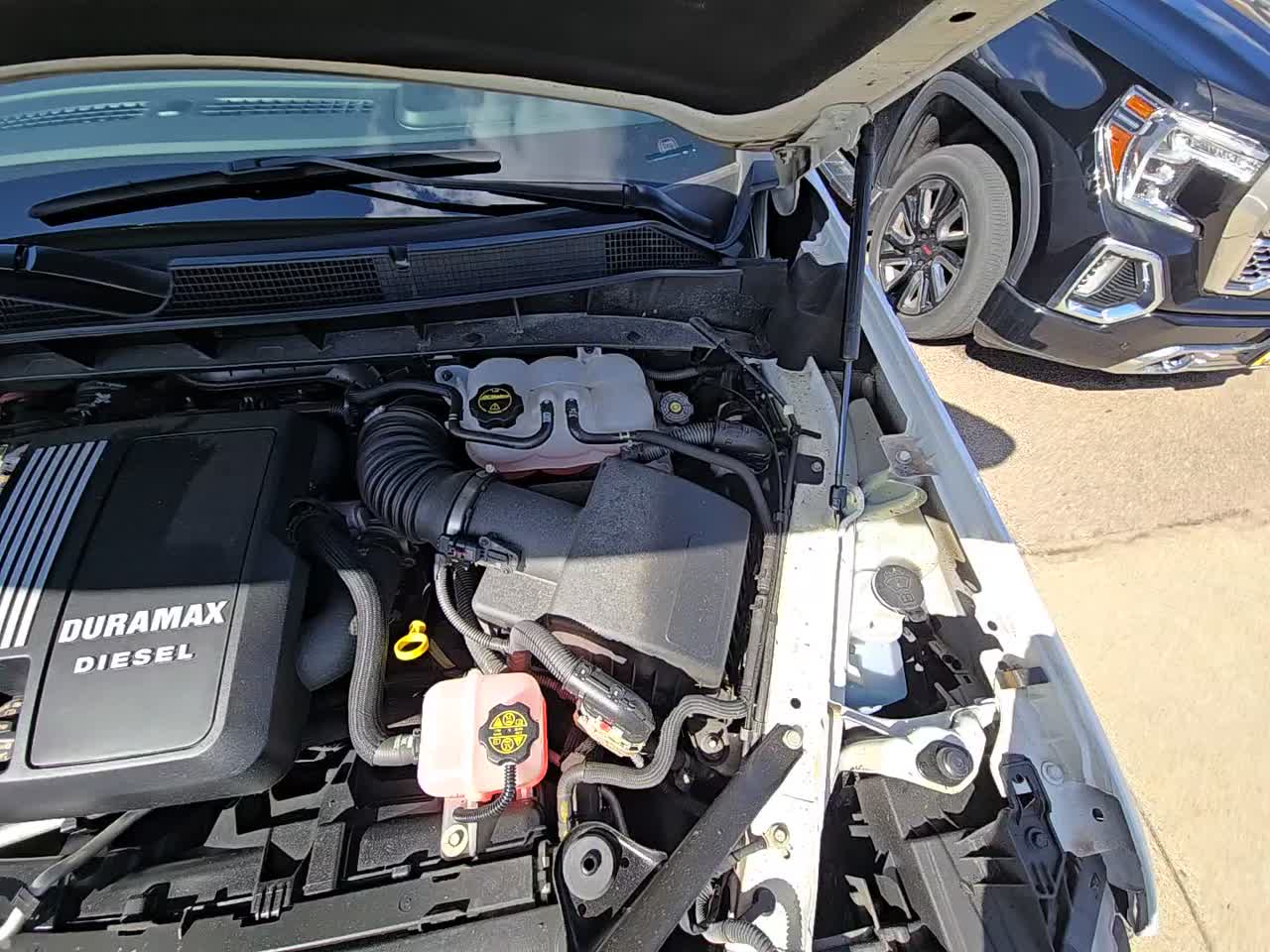 2025 Chevrolet Silverado 1500 RST AWD