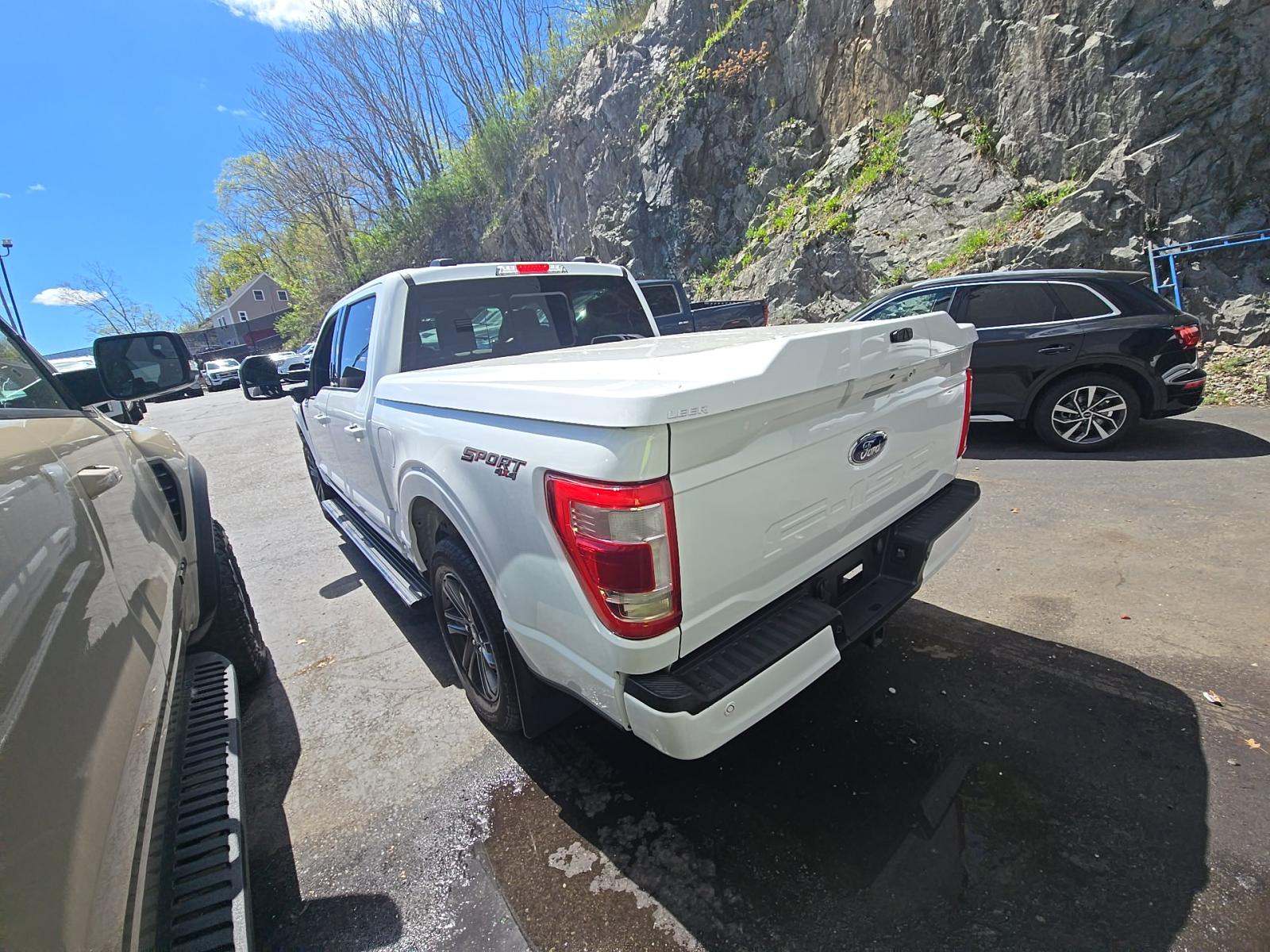 2023 Ford F-150 Hybrid Lariat AWD