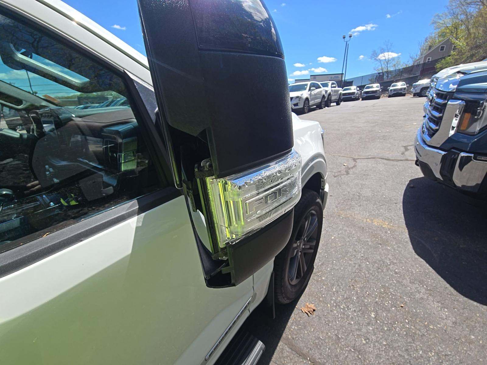 2023 Ford F-150 Hybrid Lariat AWD