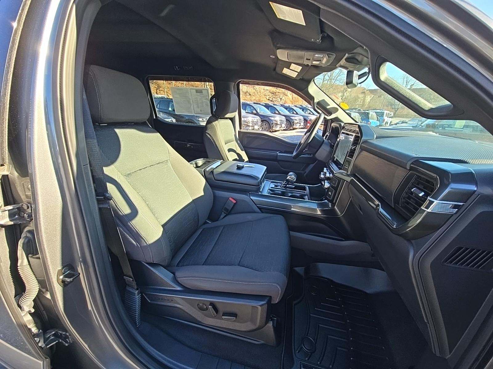 2023 Ford F-150 XLT AWD