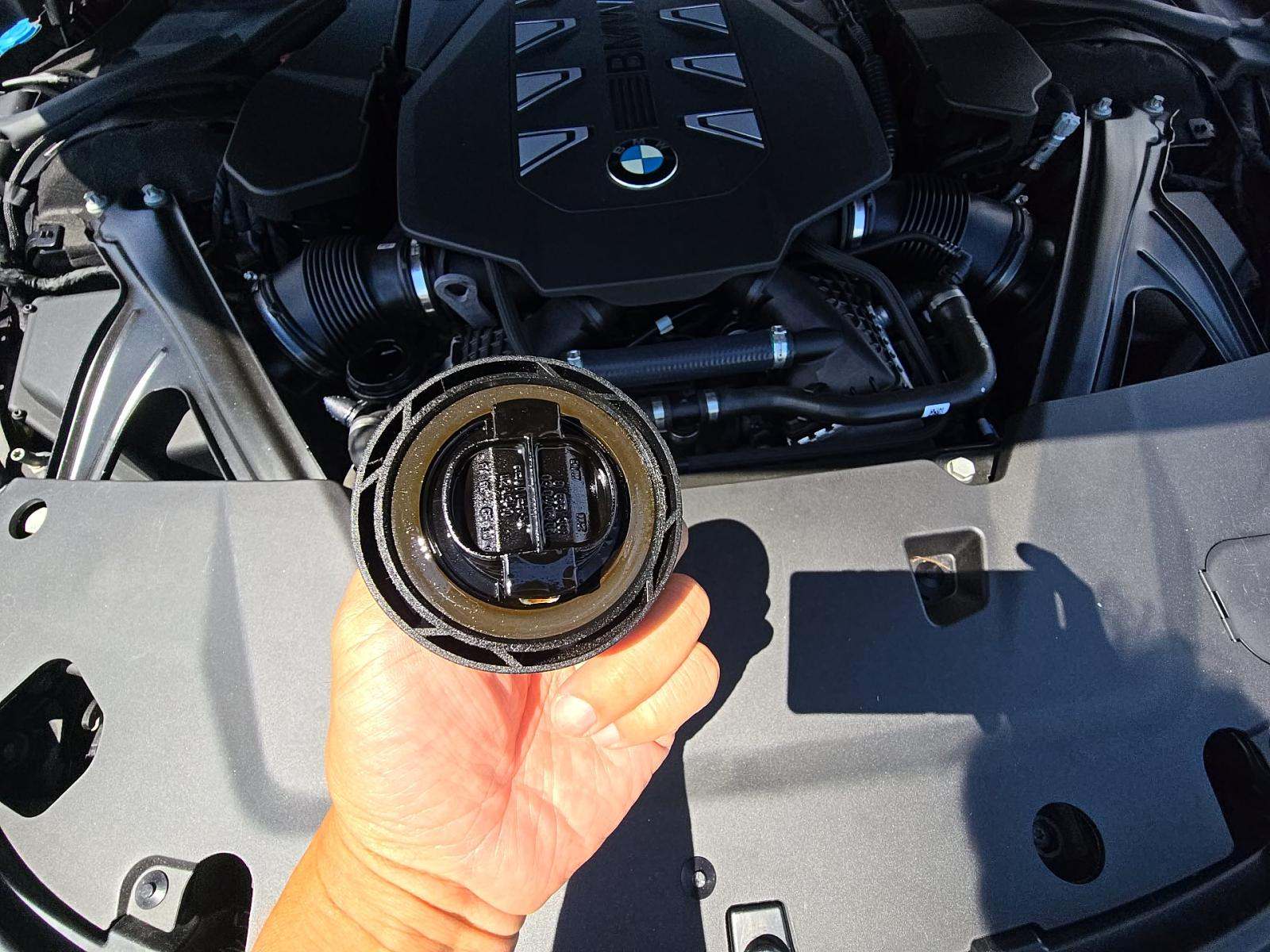 2023 BMW 7 Series 760i xDrive AWD
