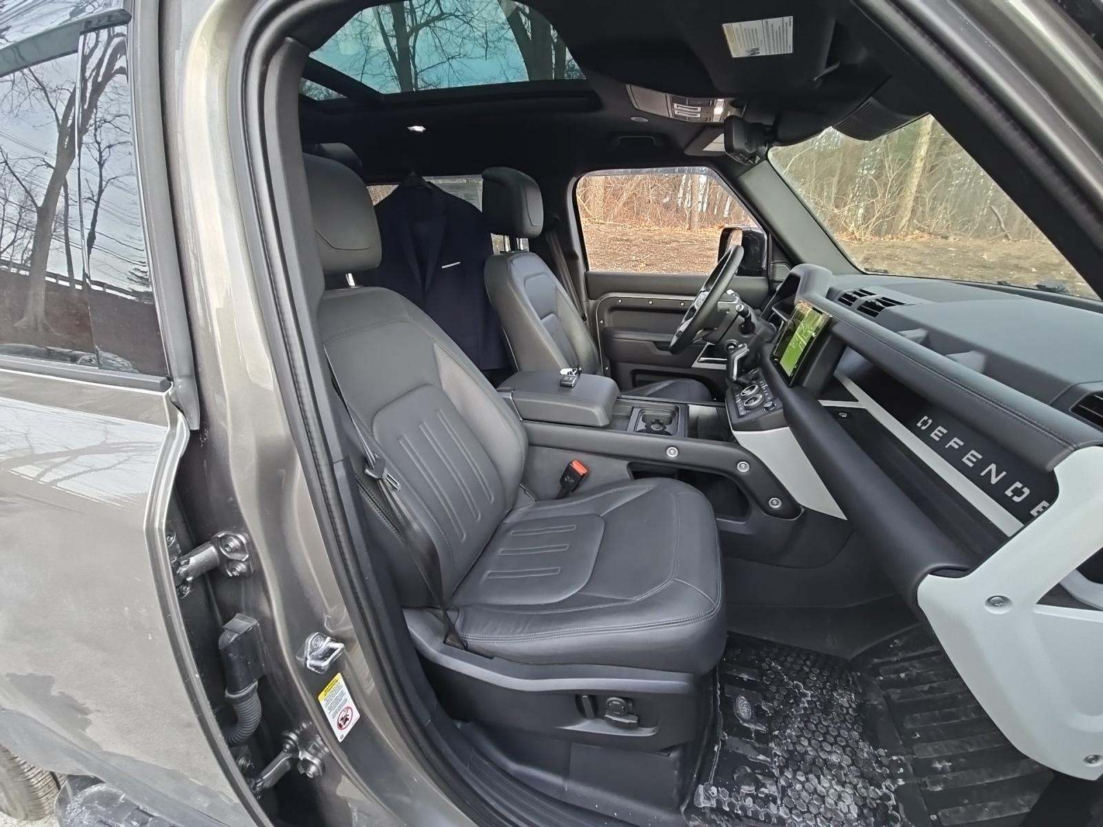 2022 Land Rover Defender 110 XS Edition AWD