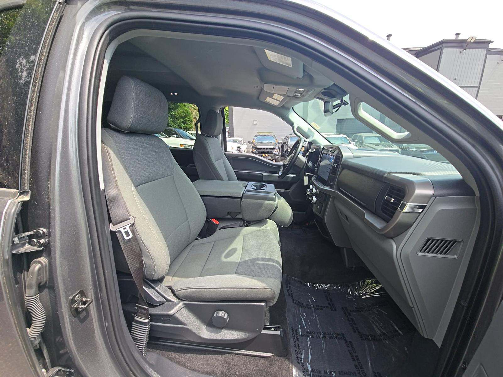 2024 Ford F-150 XLT AWD