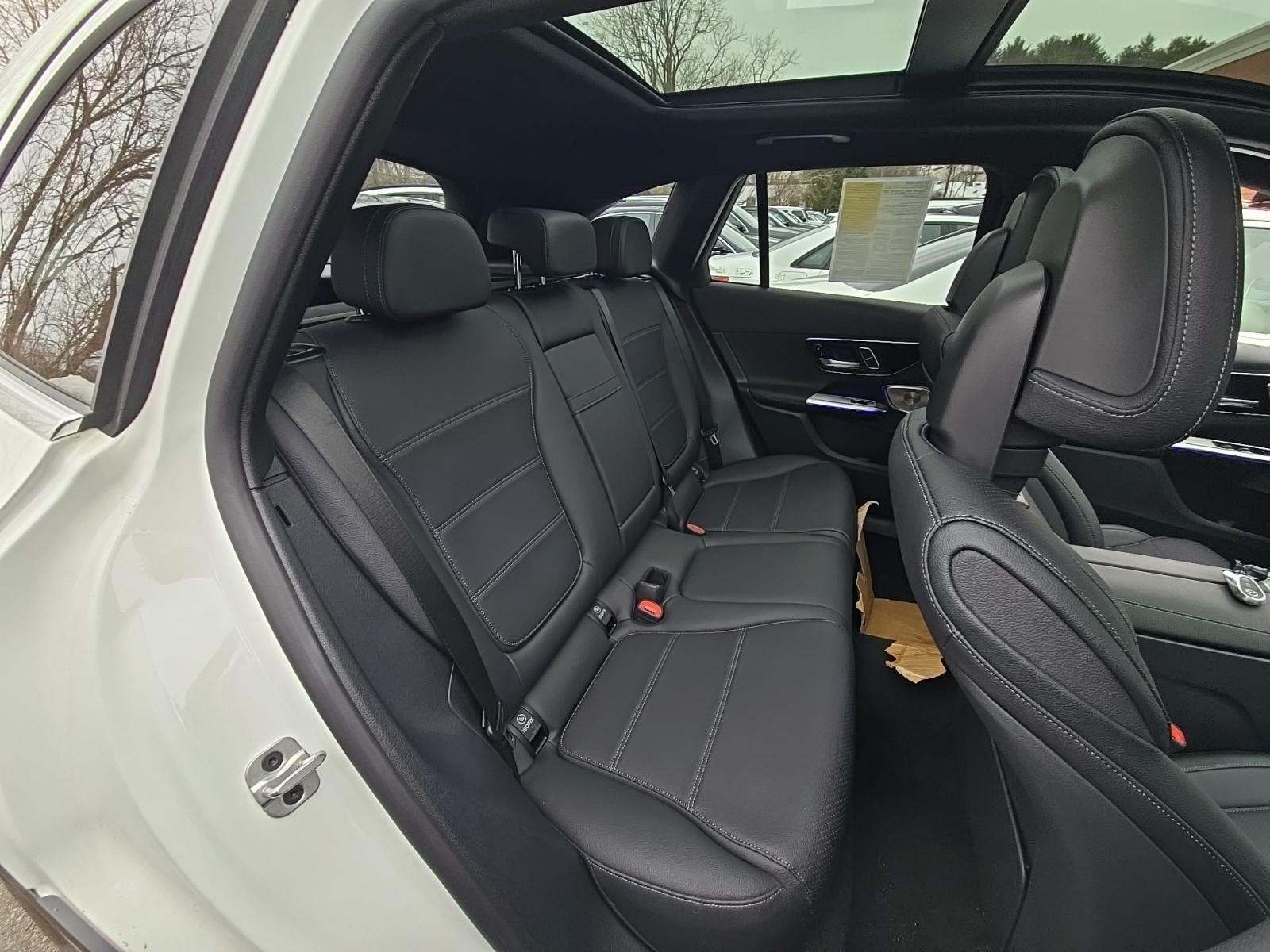 2025 Mercedes-Benz GLC GLC 300 AWD