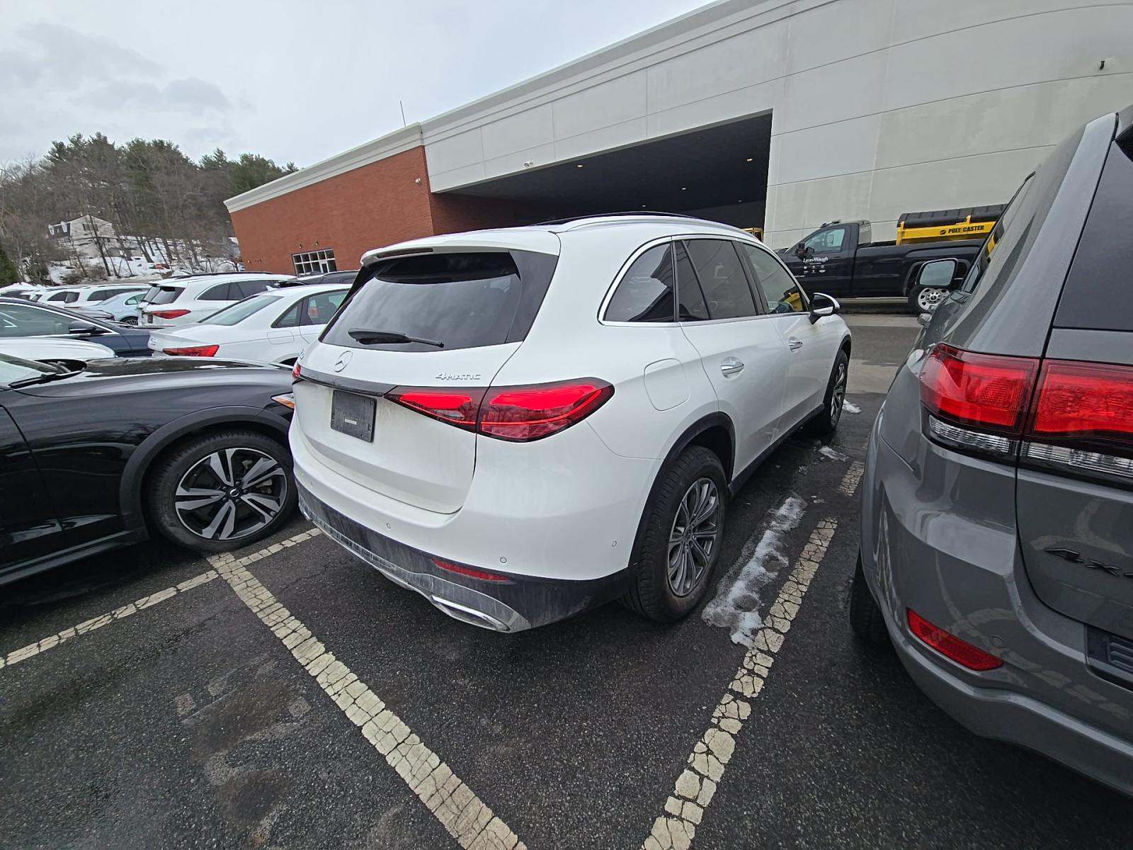 2025 Mercedes-Benz GLC GLC 300 AWD