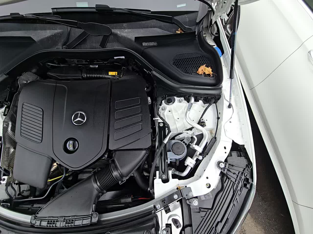 2025 Mercedes-Benz GLC GLC 300 AWD