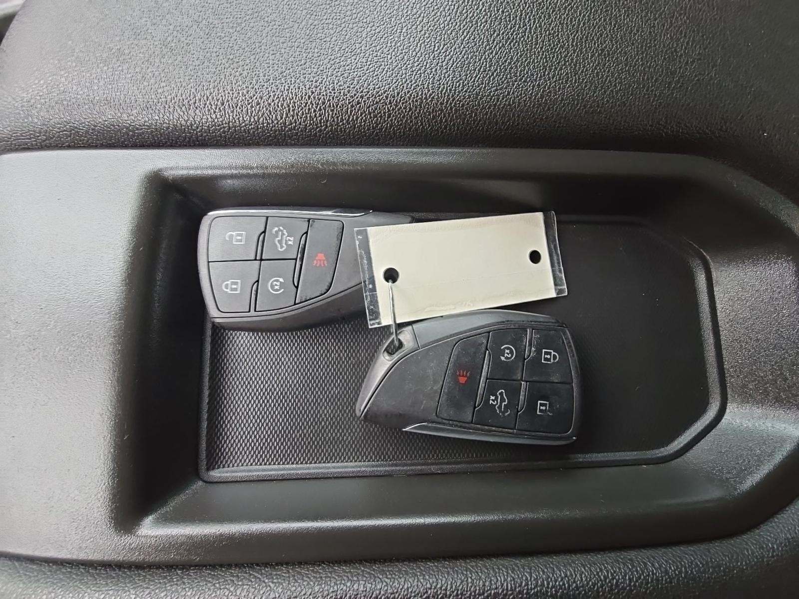 2023 Chevrolet Silverado 1500 Custom AWD