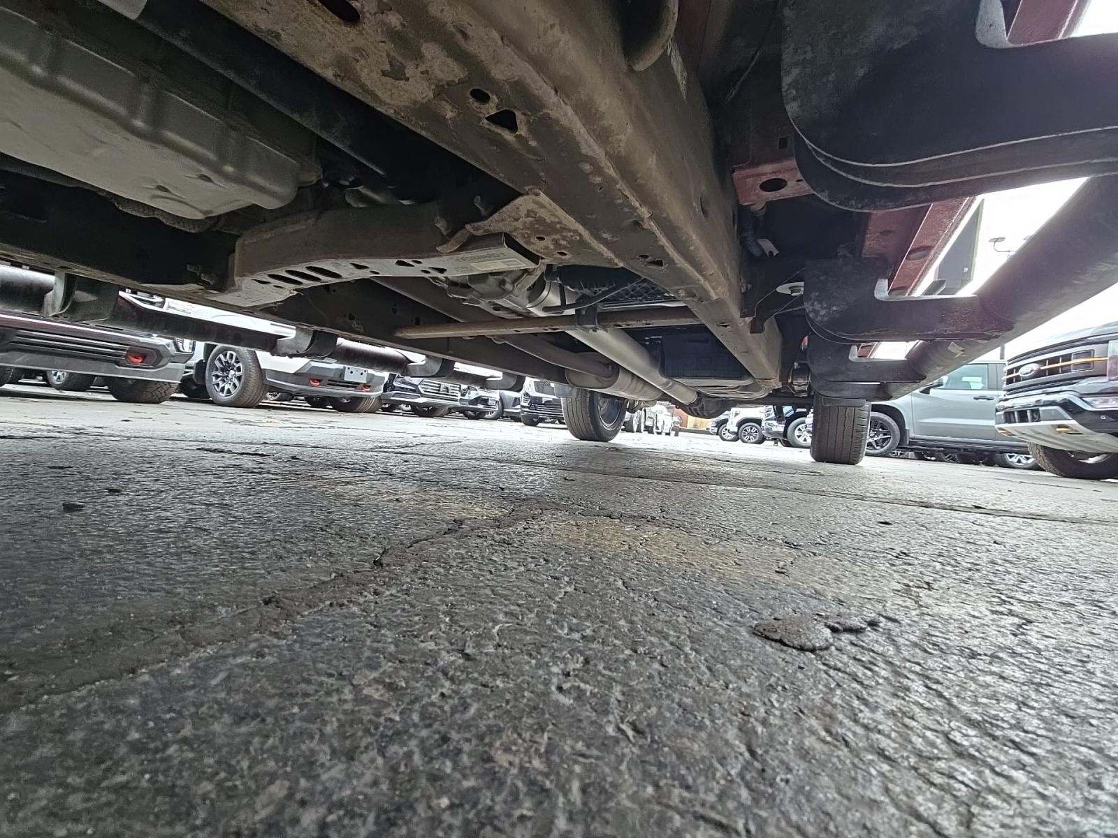 2023 Chevrolet Silverado 1500 Custom AWD