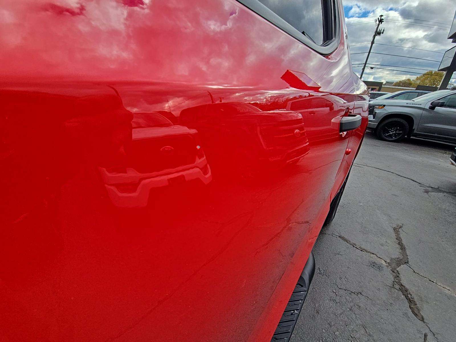 2023 Chevrolet Silverado 1500 Custom AWD