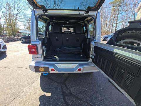 JEEP 4XE SAHARA HIGH ALTITUDE - 10