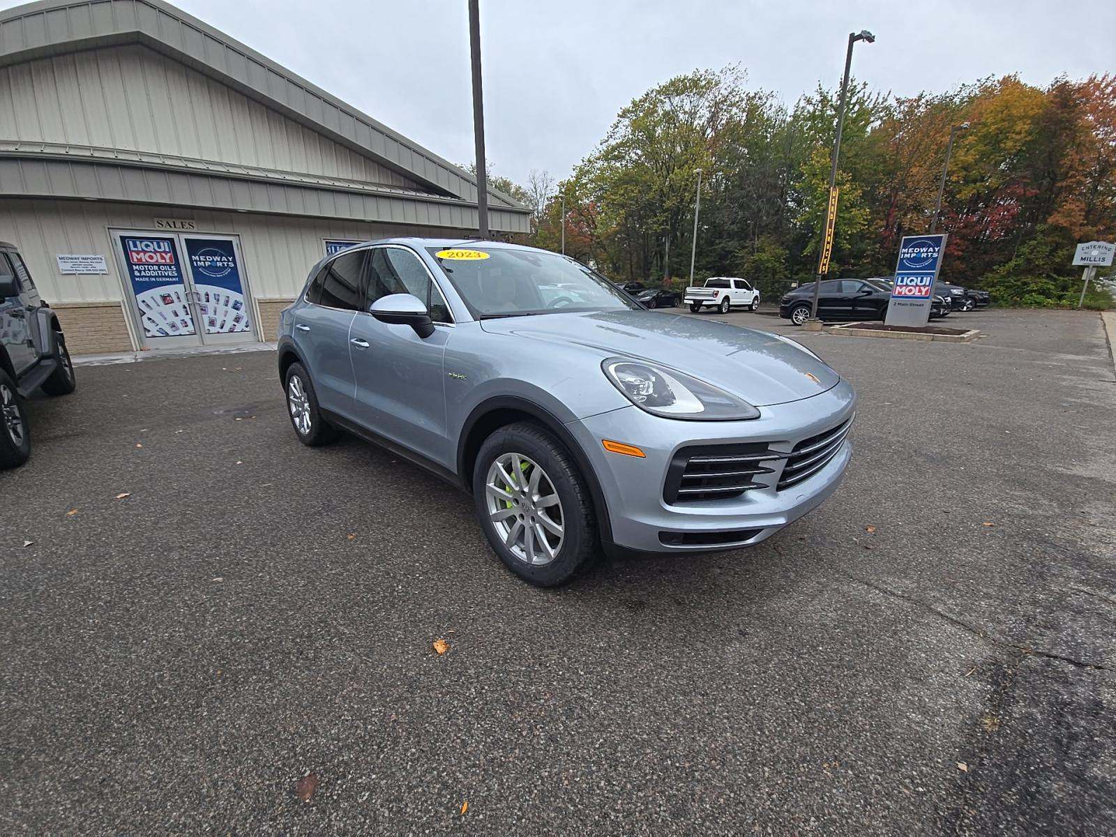 2023 Porsche Cayenne E-Hybrid AWD