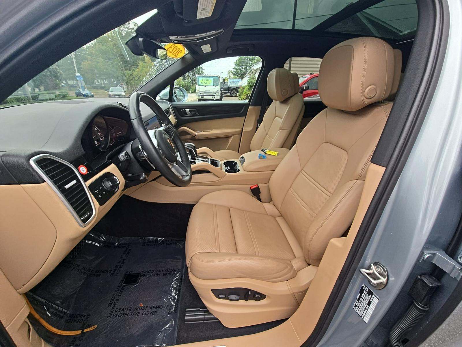 2023 Porsche Cayenne E-Hybrid AWD