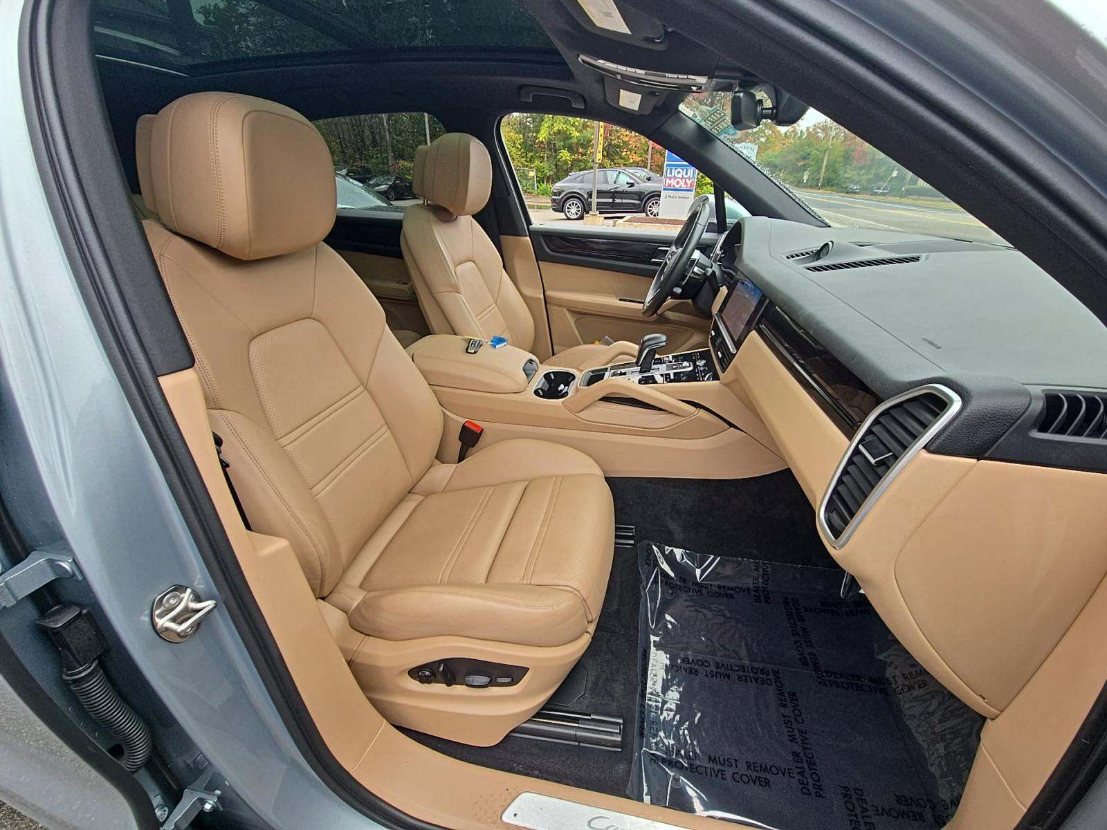 2023 Porsche Cayenne E-Hybrid AWD