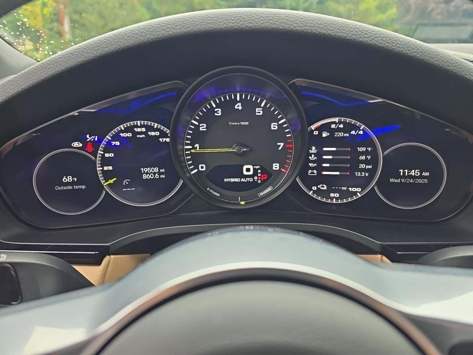 2023 Porsche Cayenne E-Hybrid AWD