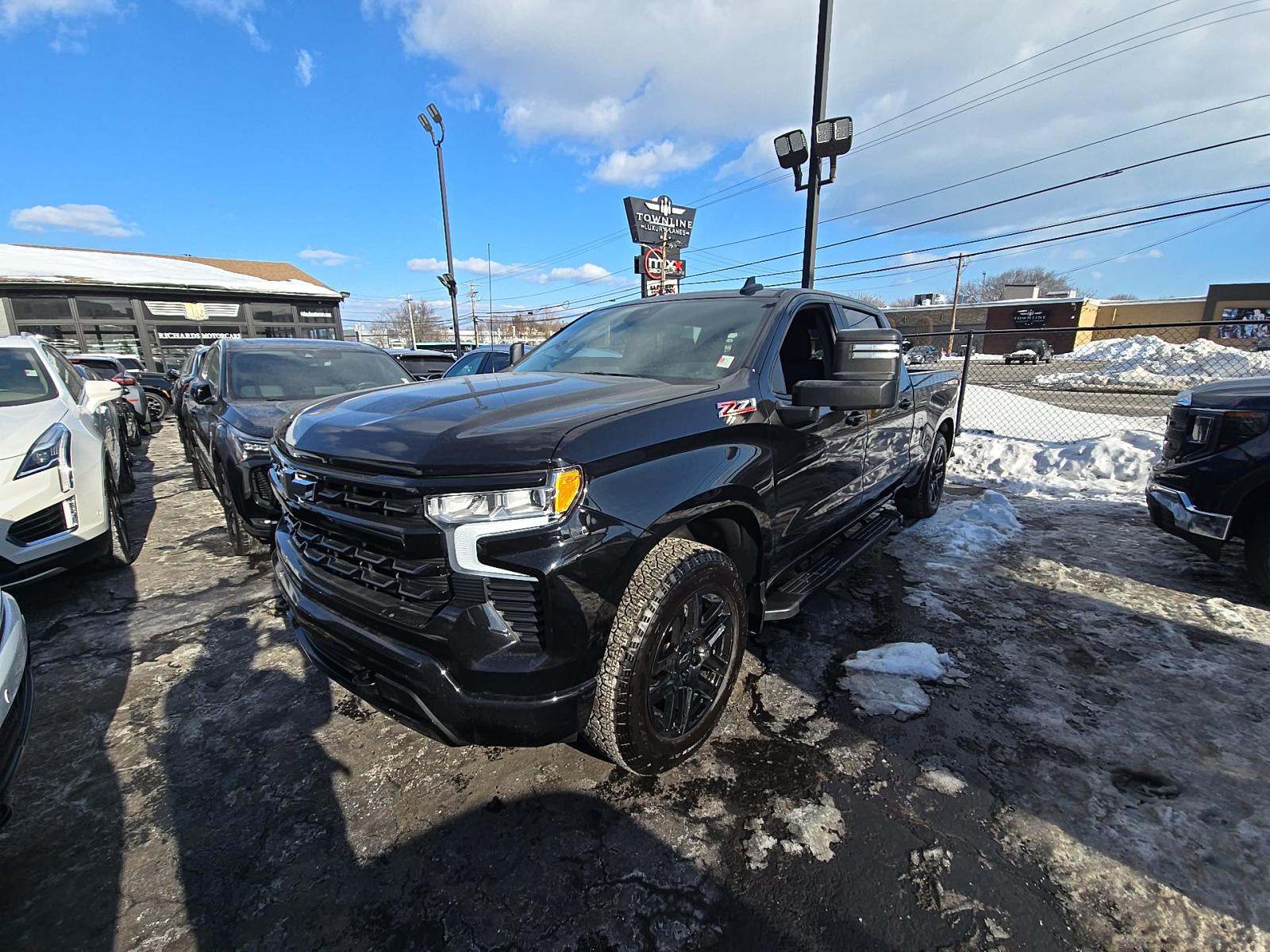 2024 Chevrolet Silverado 1500 RST AWD