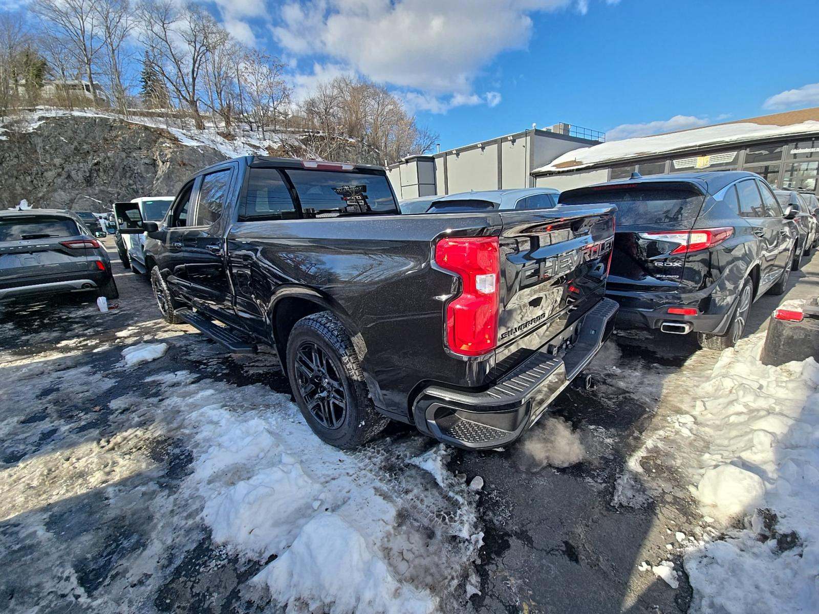 2024 Chevrolet Silverado 1500 RST AWD