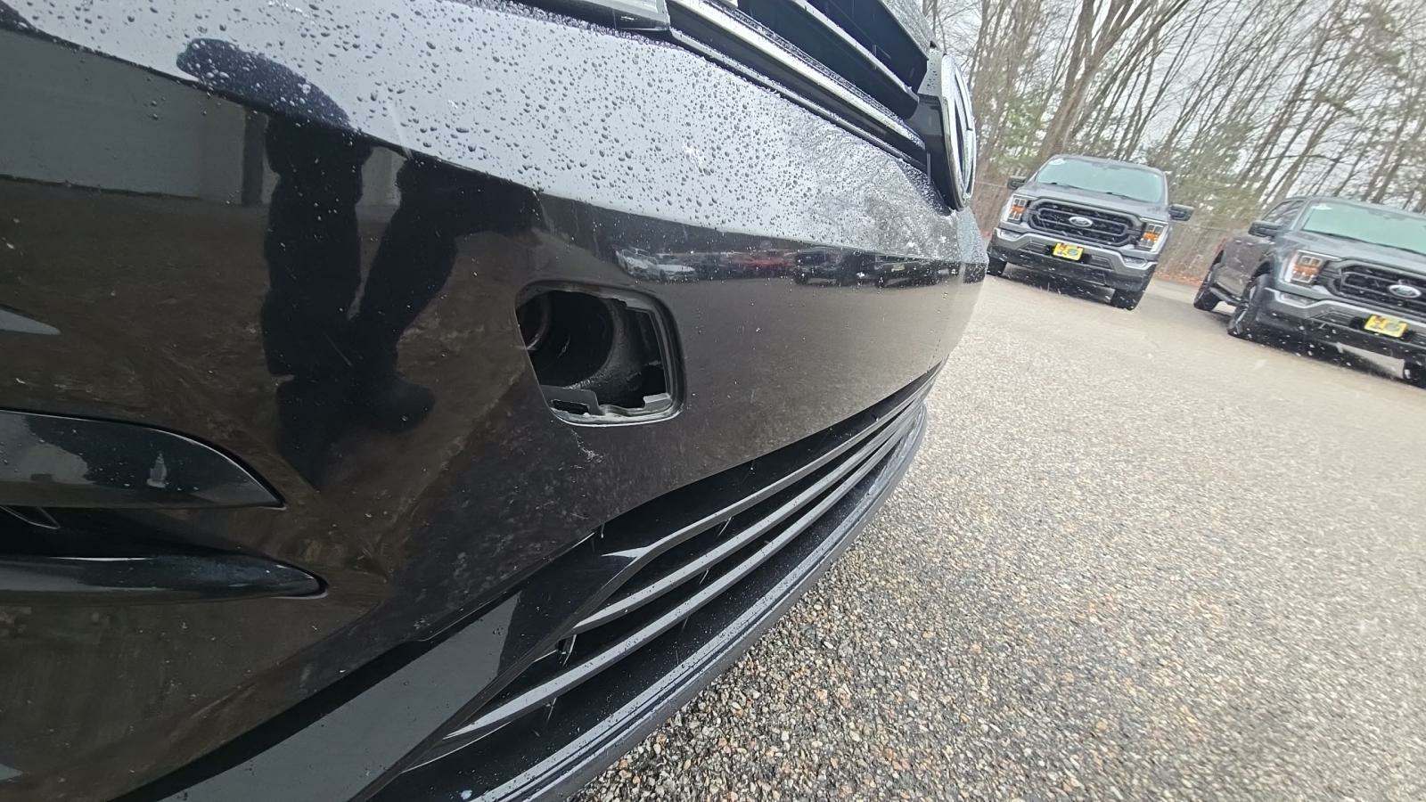 2019 Volkswagen Golf R Base AWD