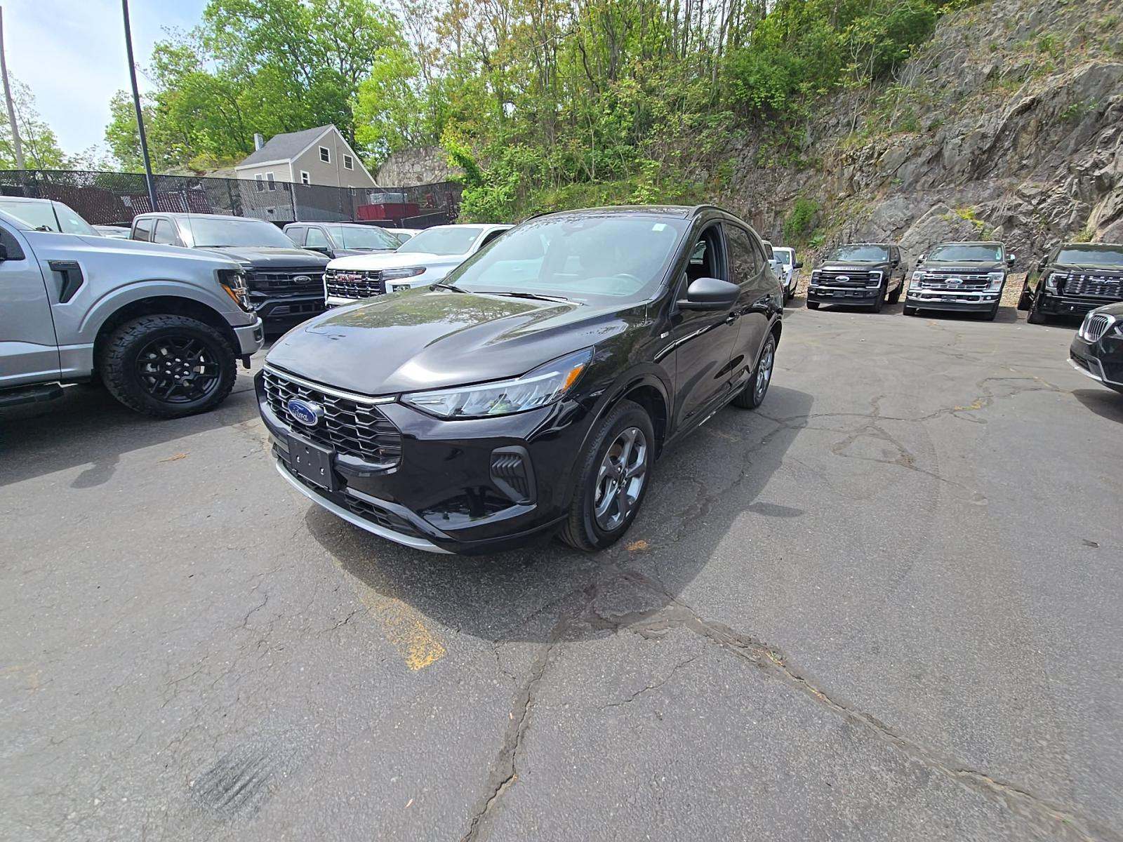 2024 Ford Escape ST-Line AWD