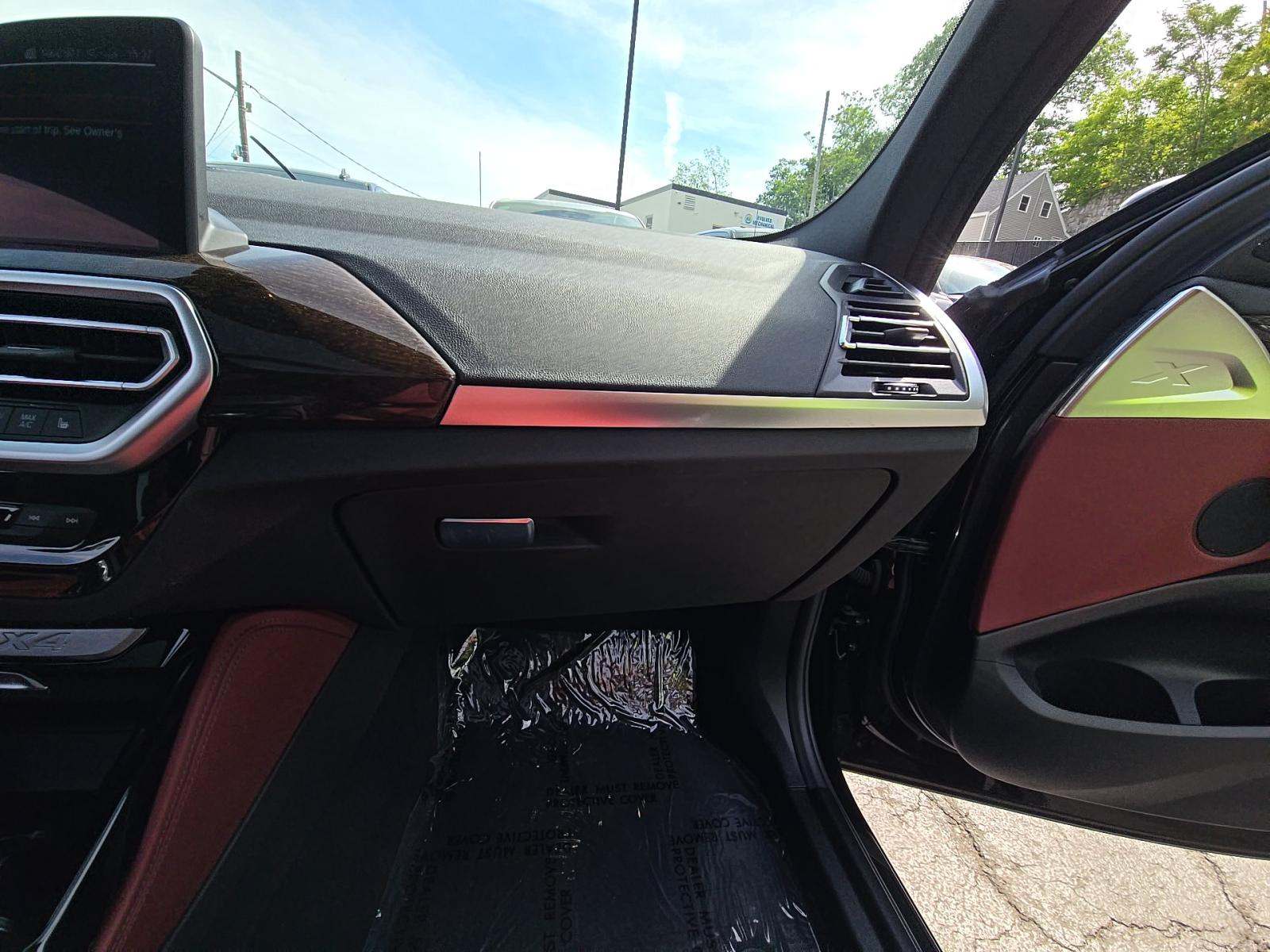 2023 BMW X4 xDrive30i AWD