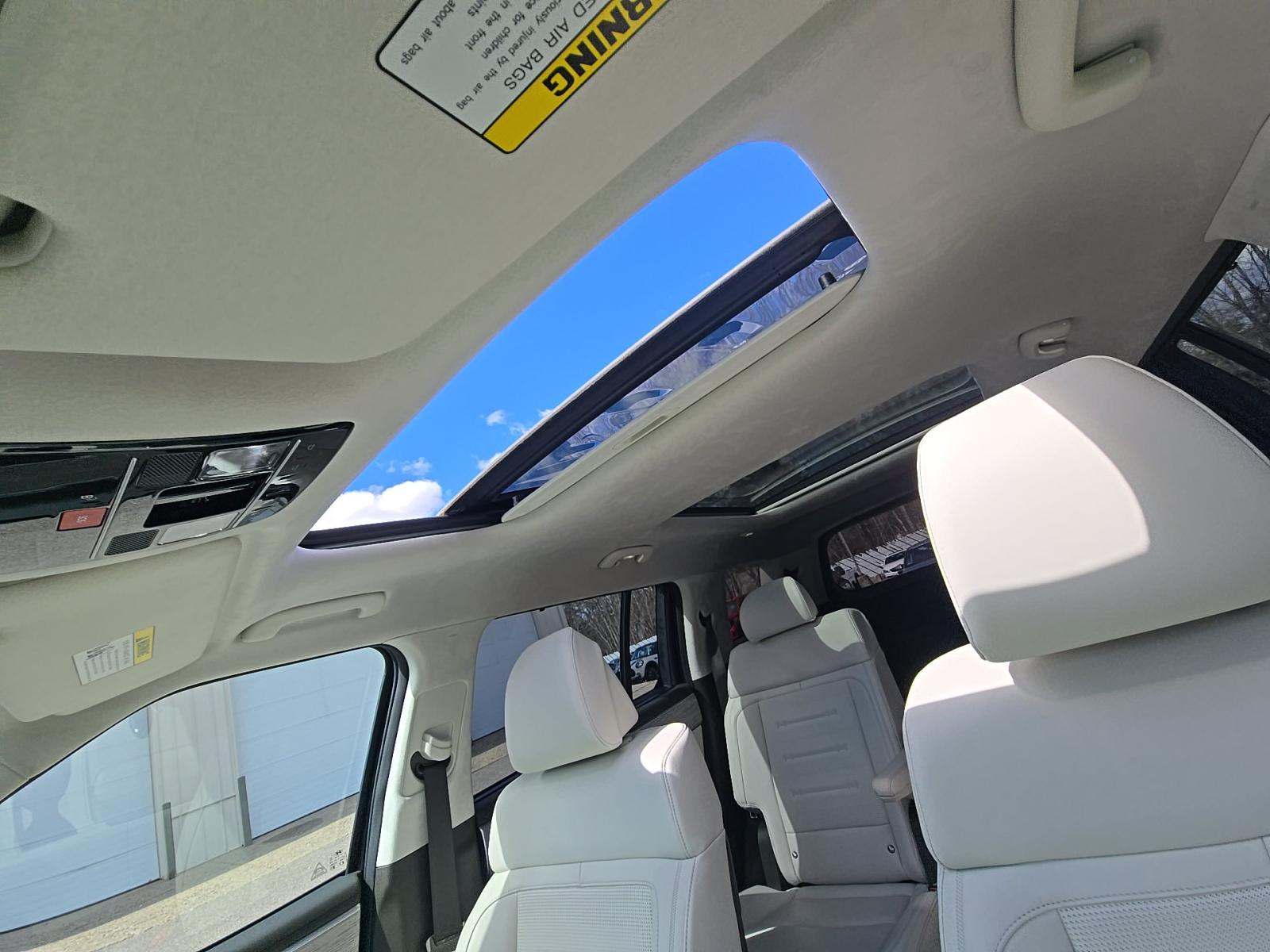 HYUNDAI CALLIGRAPHY - 7