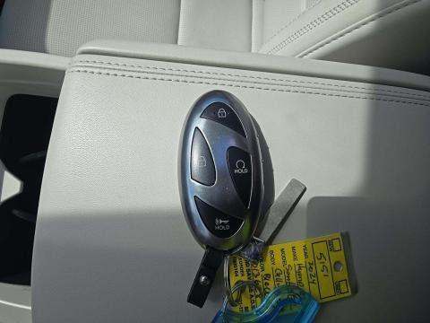 HYUNDAI CALLIGRAPHY - 4