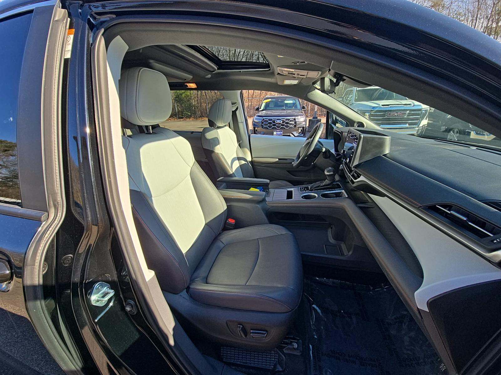 2024 Toyota Sienna XSE AWD