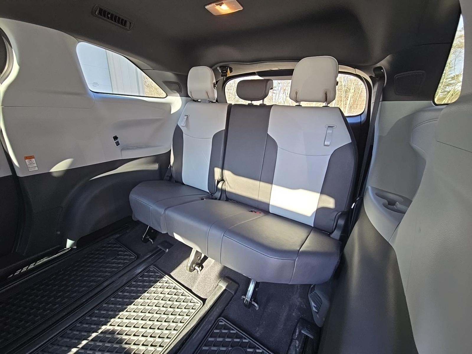 2024 Toyota Sienna XSE AWD