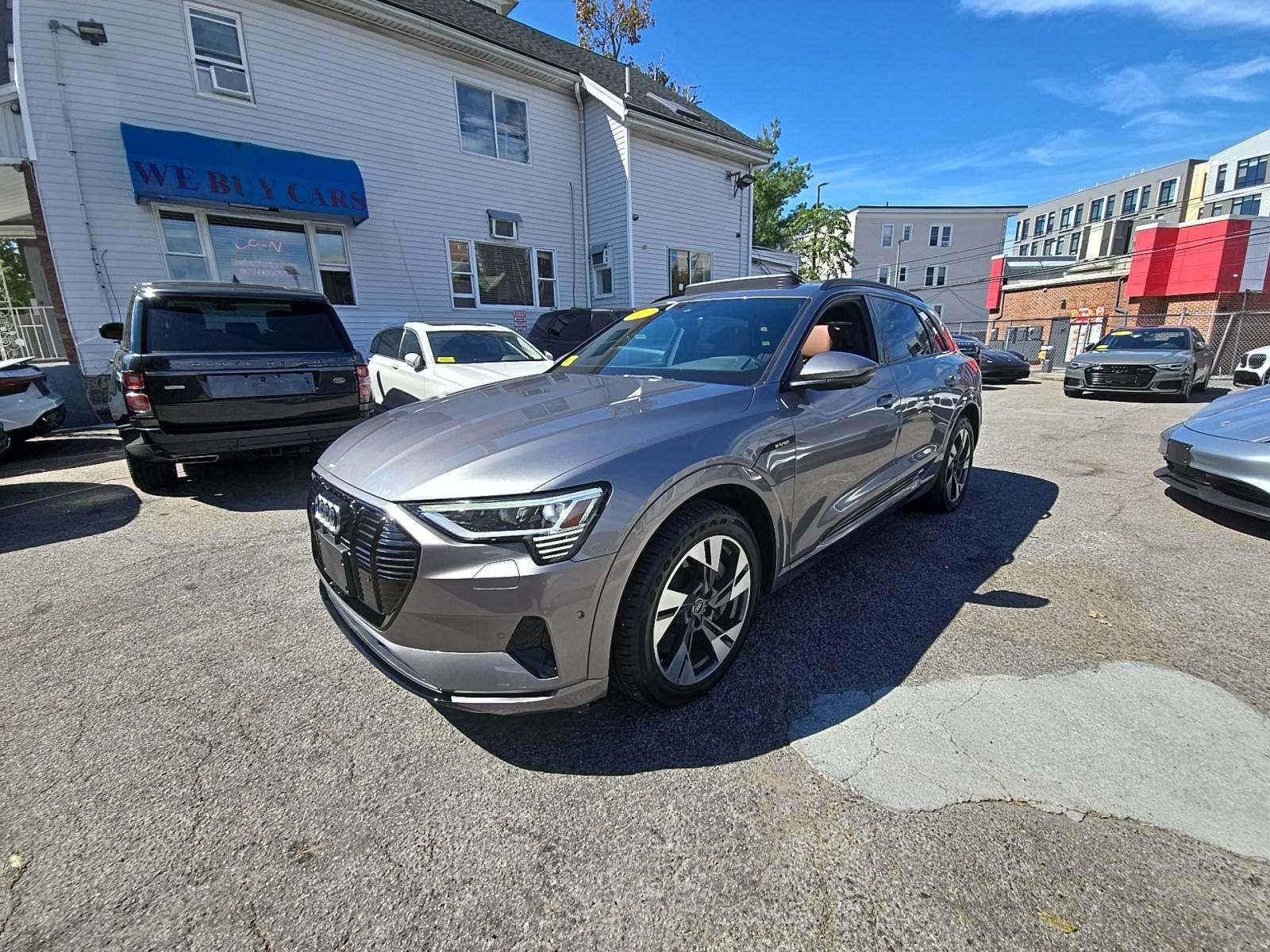 2021 Audi e-tron Premium