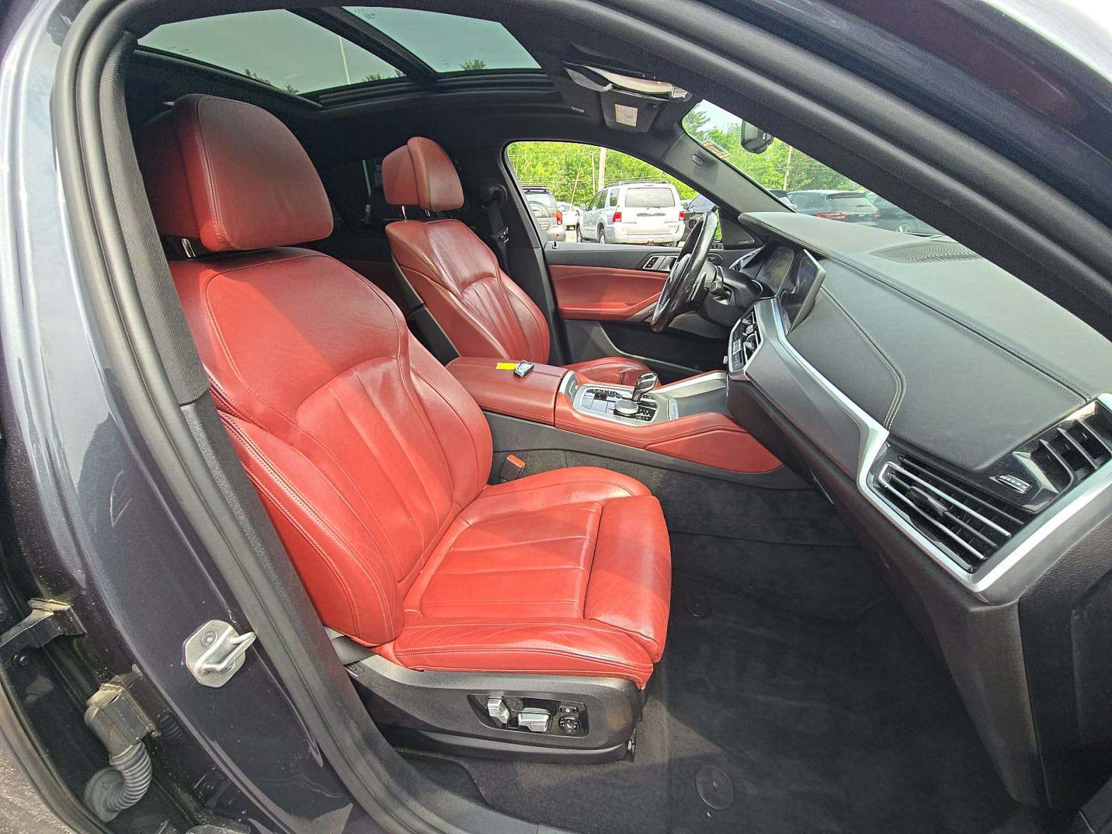 2021 BMW X6 M50i AWD