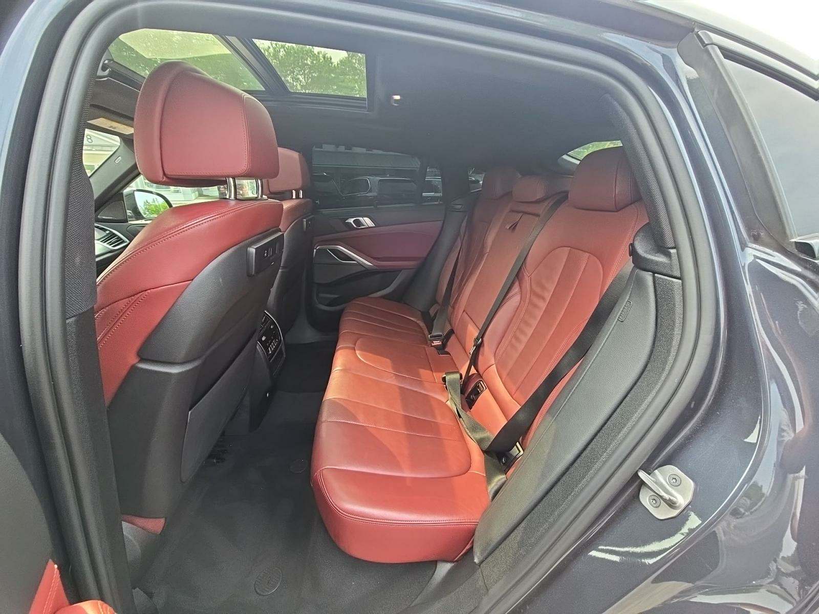 2021 BMW X6 M50i AWD