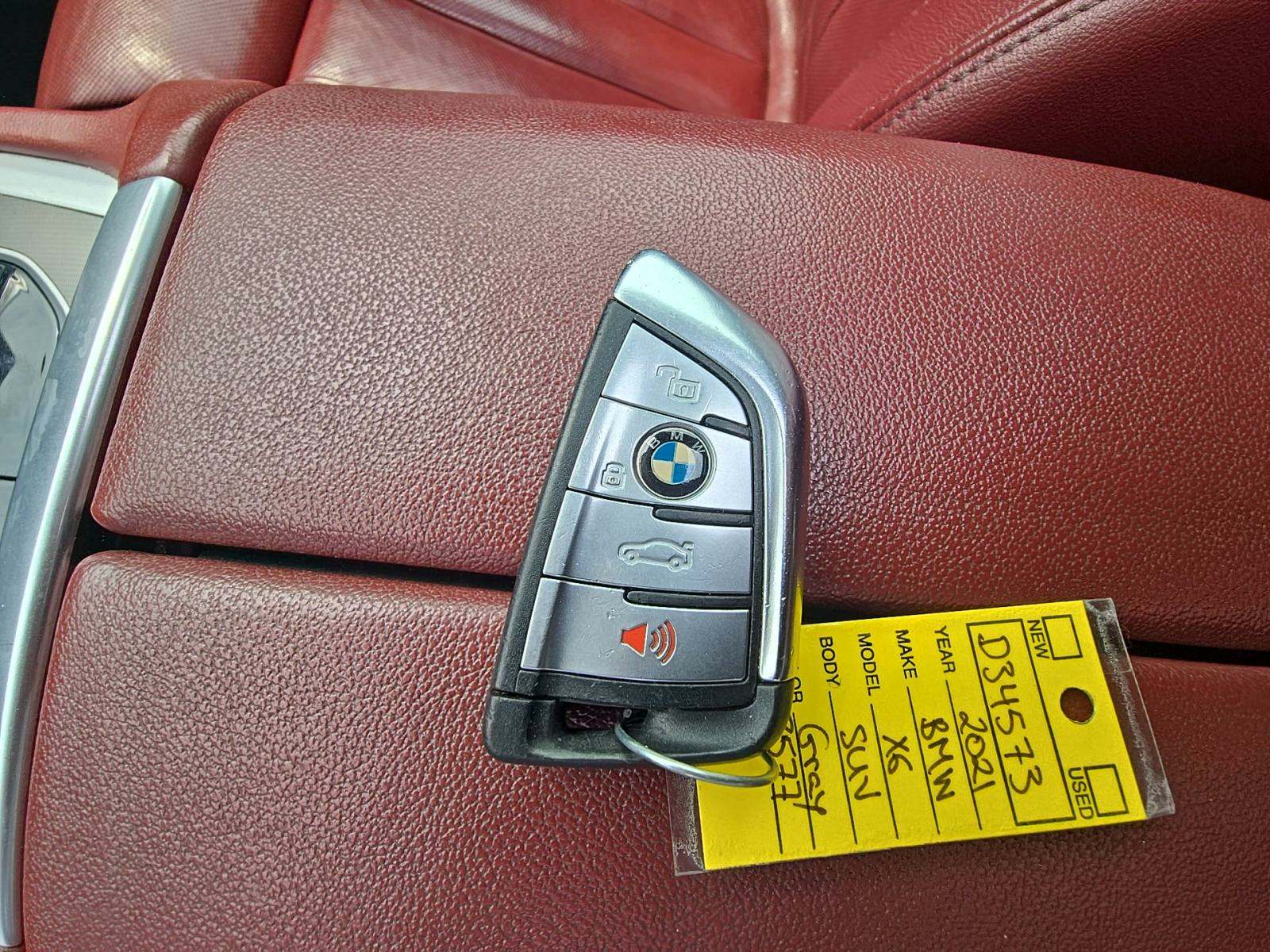 2021 BMW X6 M50i AWD