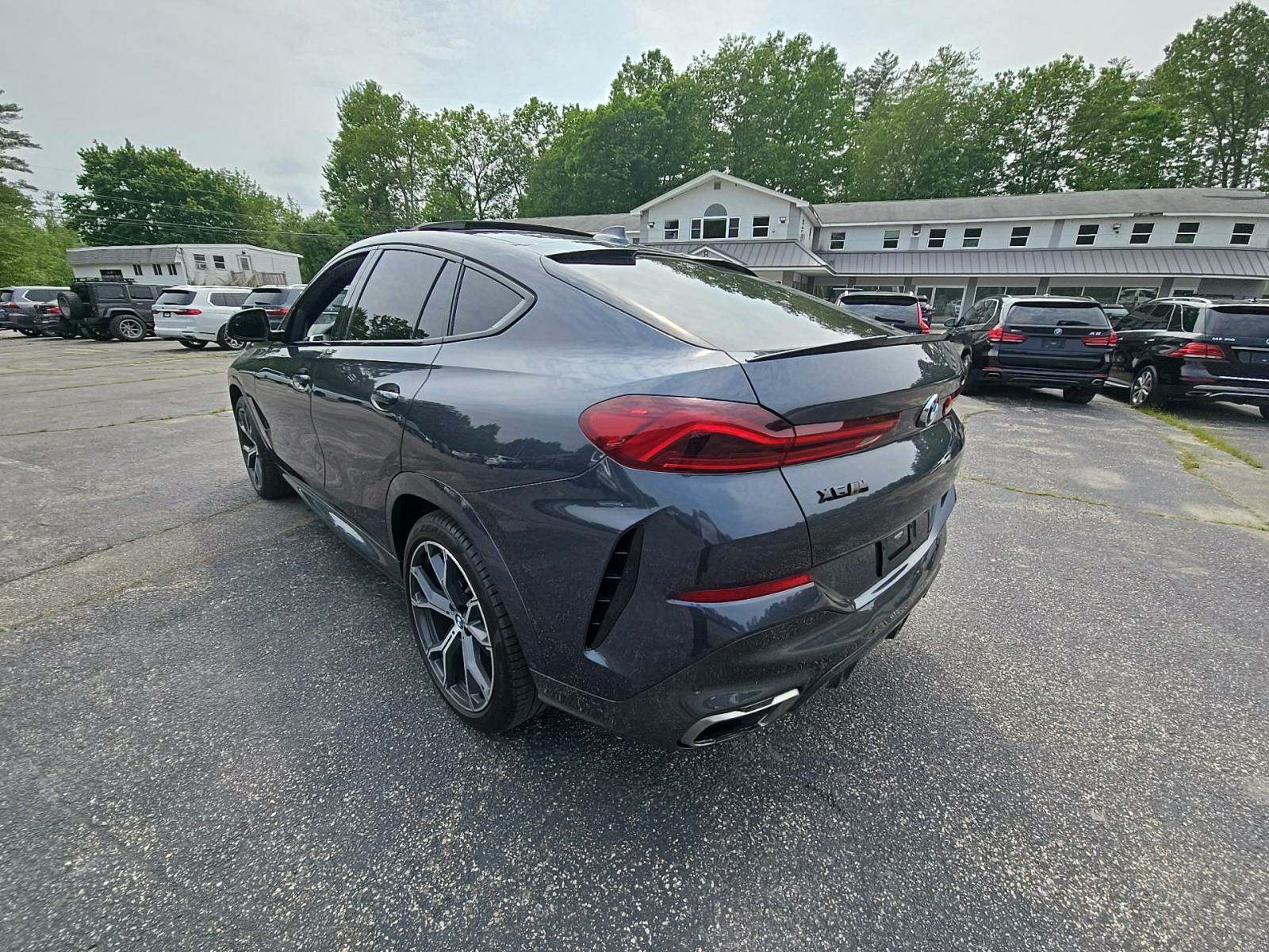 2021 BMW X6 M50i AWD