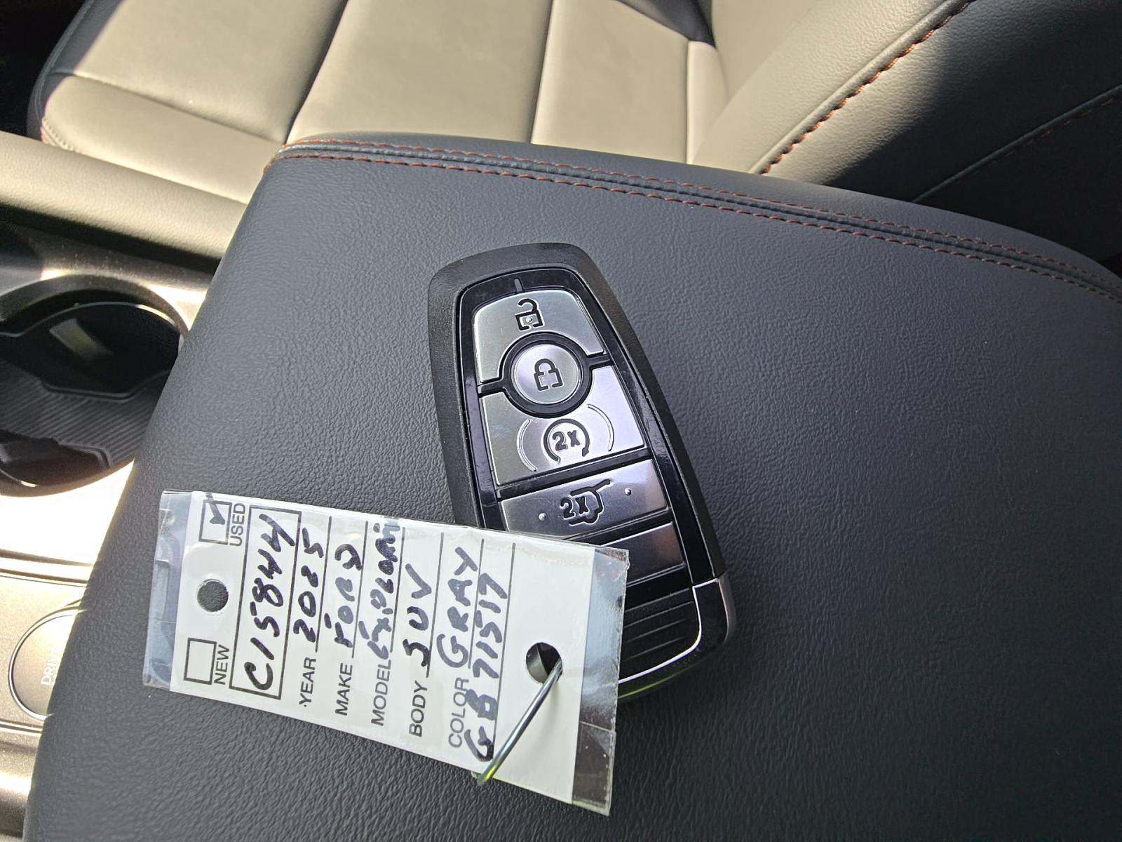 FORD EXPLORER - 8