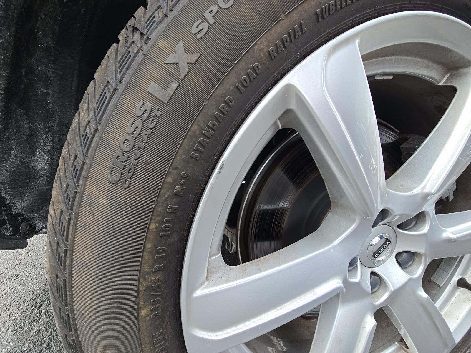 2023 Volvo XC90 B5 Core AWD